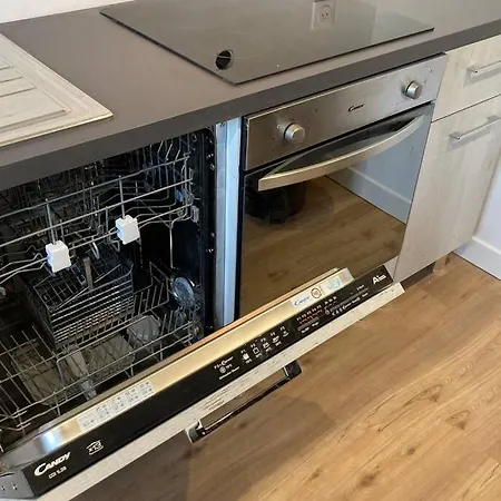 Chaleureux Dans Centre * Leers